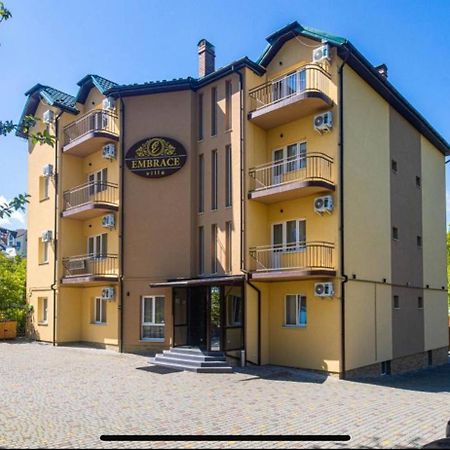 Embrace Hotell Truskavets Eksteriør bilde